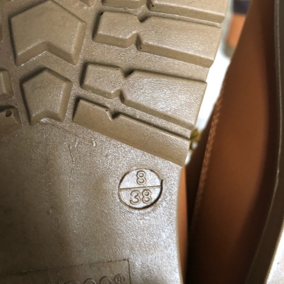 NWOT tan lace up light Weight boots - Picture 7 of 7